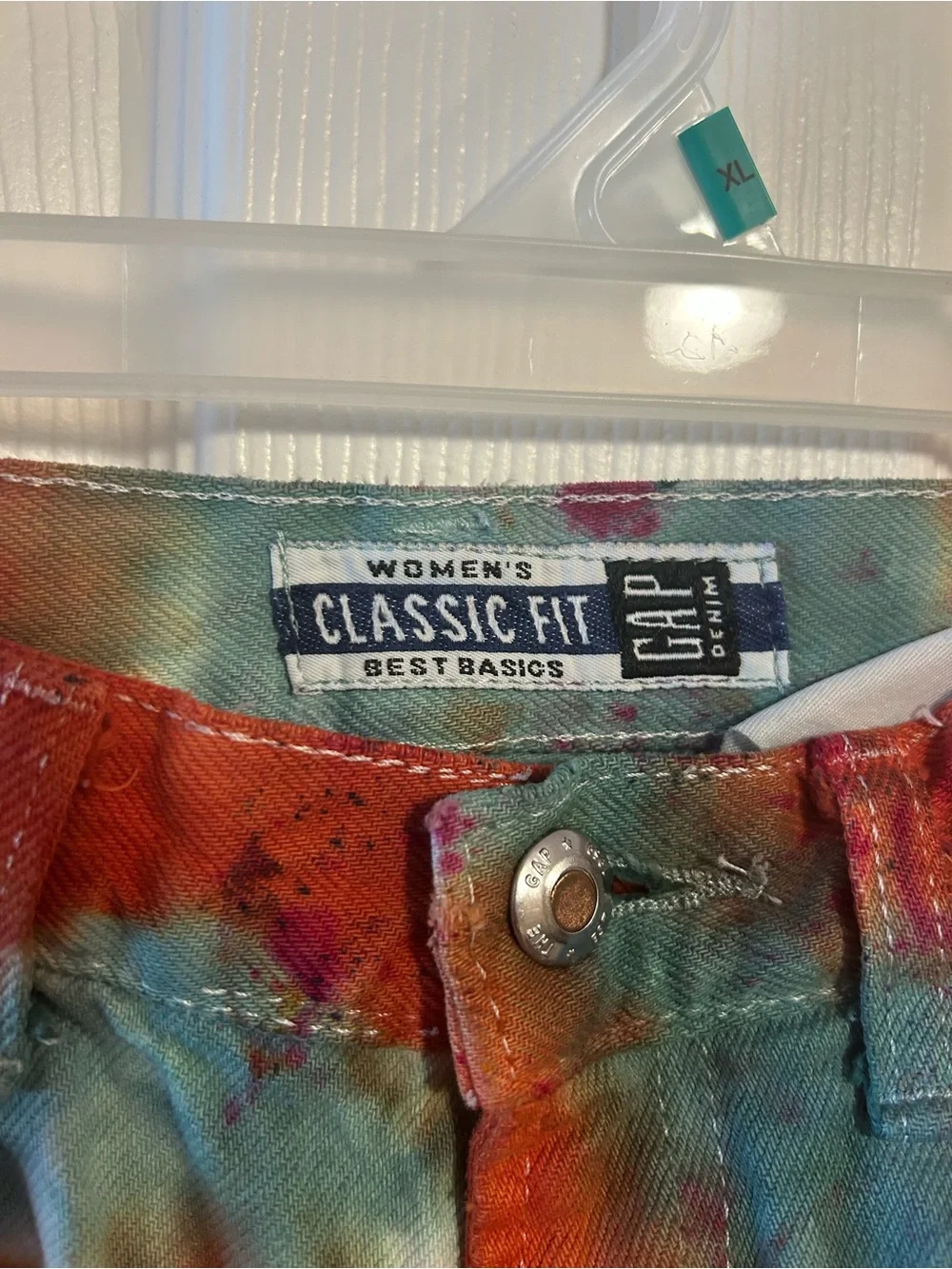 Gap Women’s 90’s Classic Fit Multicolored Tie Dye Jeans Size M